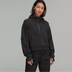 LuluLemon Funnel Neck Crop